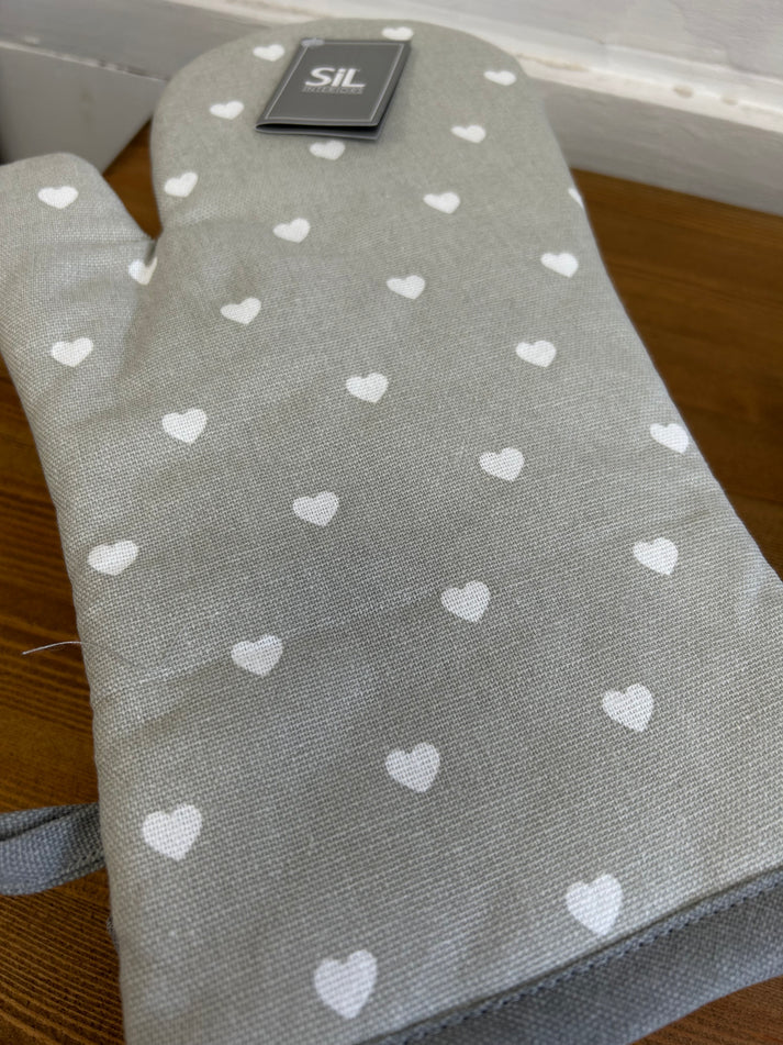 Single Heart Print Oven Glove