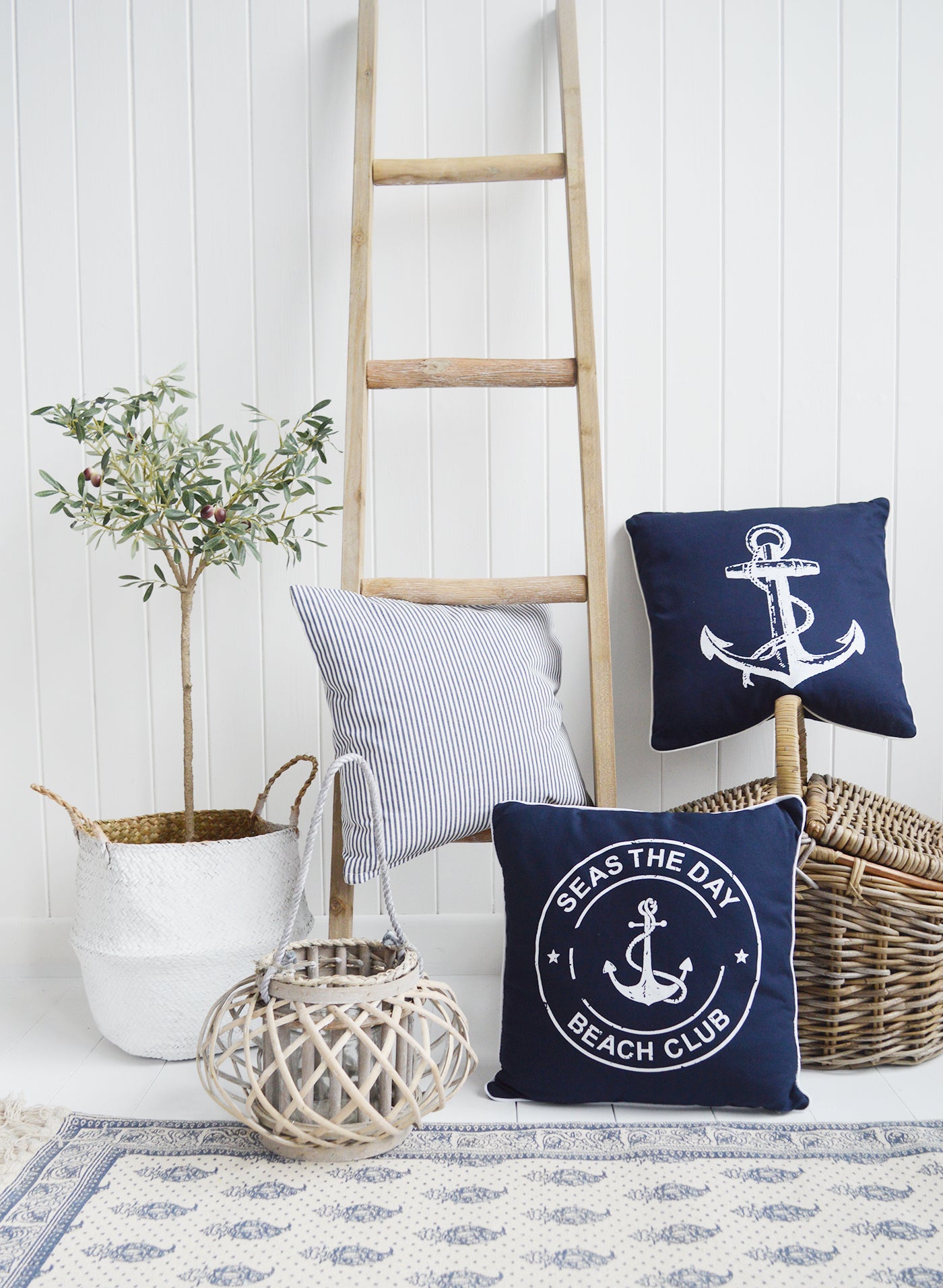 Anchor Cushion