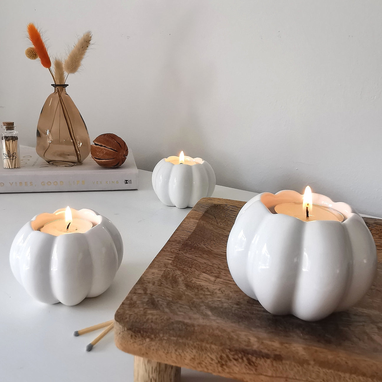 White Ceramic Pumpkin Tealight holder