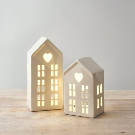 DAINTY WHITE LED HOUSE, 16CM