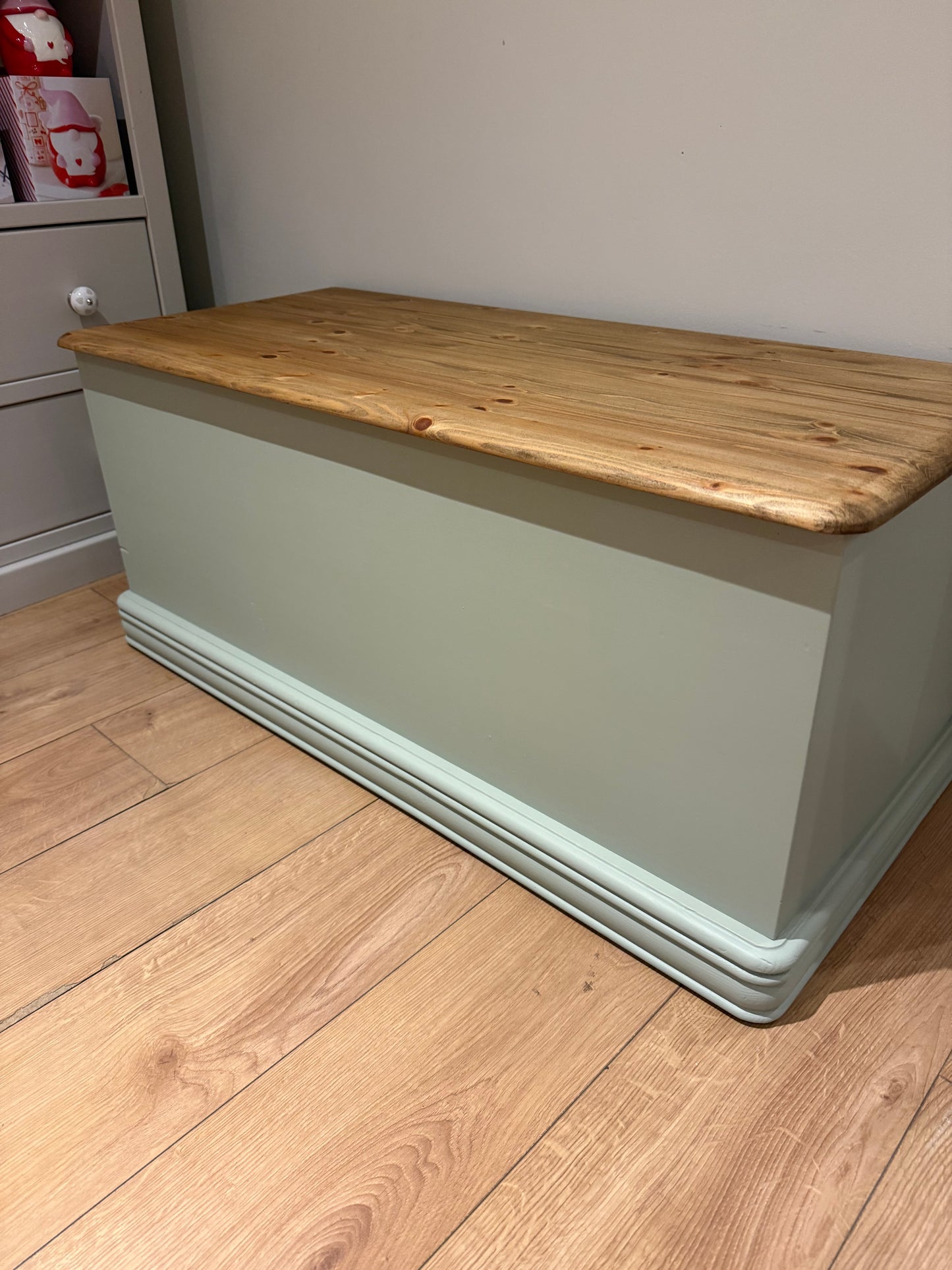 Solid Pine Blanket Box
