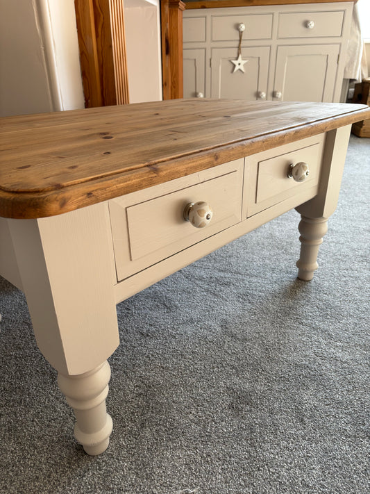 Coffee Table 2 Drawers