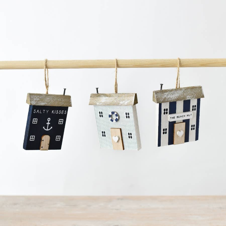Salty Kisses Hanging Wooden House 8cm