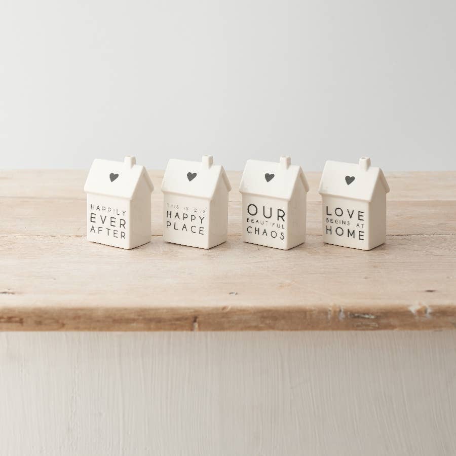7cm 'love Begins At Home' Porcelain House
